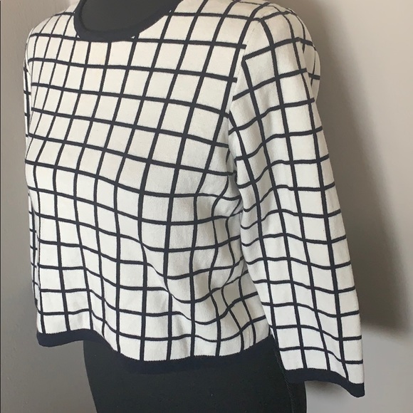 Forever 21 Chic Grid Sweater Size S - Picture 4 of 5